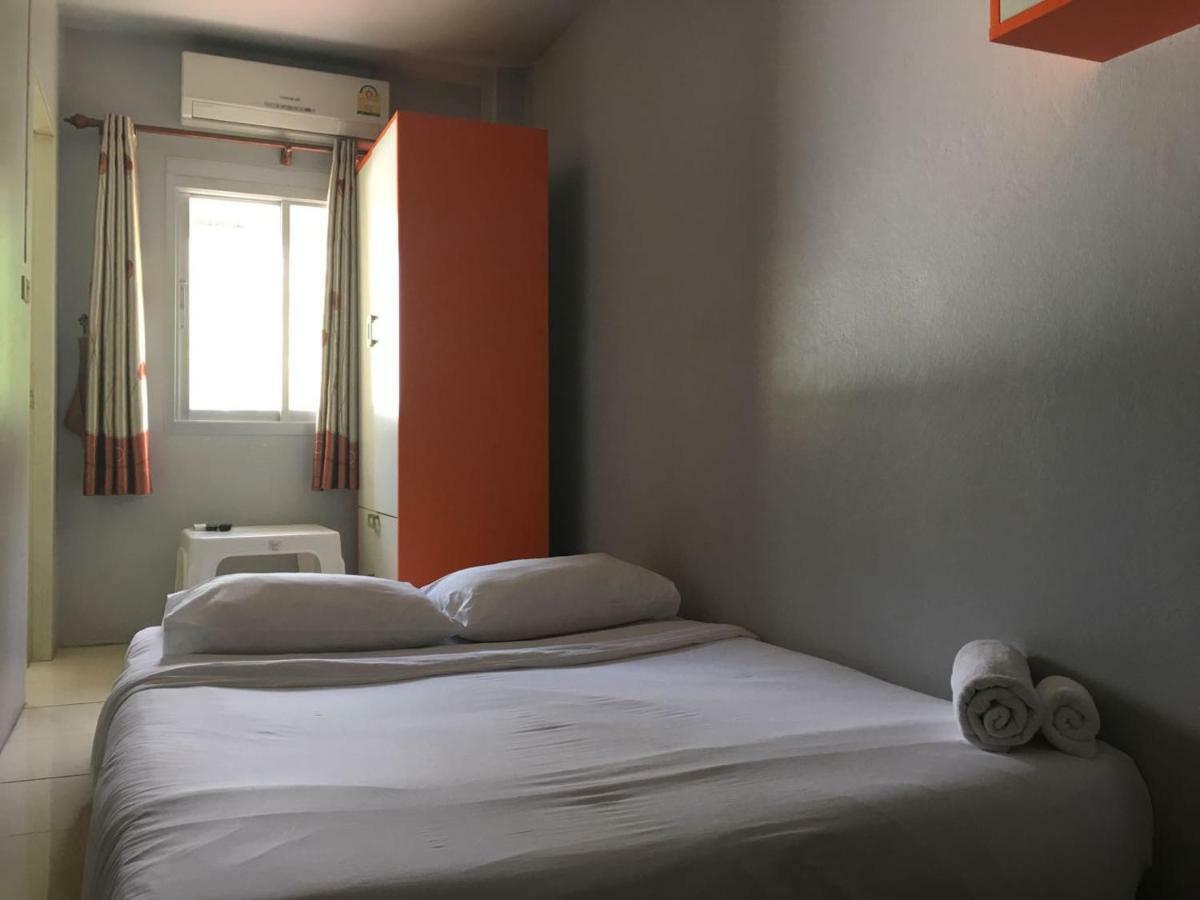 Luna Guesthouse And Travel Rawai Exteriör bild